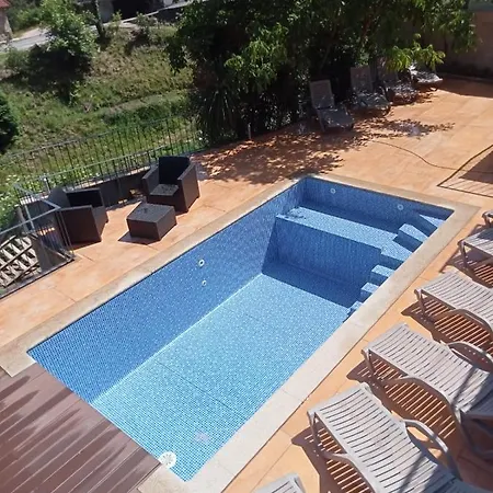 Quinta Machado Da Pedra Bela Герес